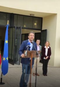 8/11 El Secretario Gral. de Economía, Empresa y Comercio Víctor Píriz valora iniciativas como la Feria del Comercio de Azuaga