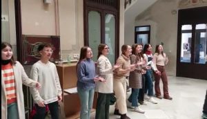 08/02 La murga azuagueña, con 14 componentes, a la conquista de los carnavales de Badajoz. Hablamos con el autor Pablo Rodriguez