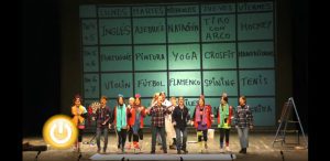 14/02 Escucha a «Los que siempre llegan tarde». La murga juvenil azuagueña.