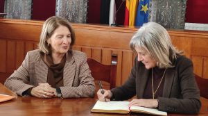 06/11 La Consejera de Cultura Victoria Bazaga visita Azuaga para escuchar las peticiones planteadas por su equipo de gobierno